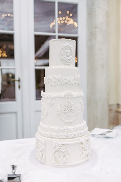 Copyright: lipstikwedding